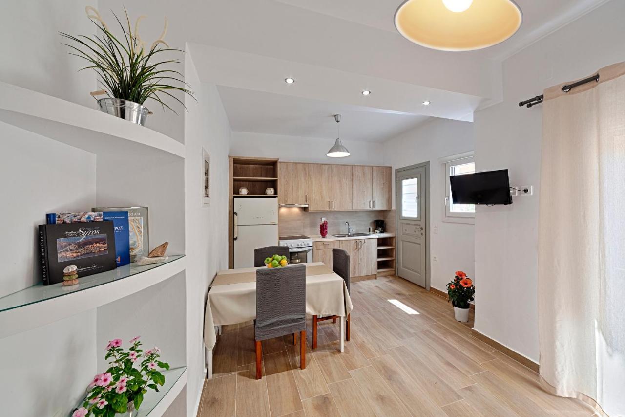 Aeolia Apartments แอร์มูโปลี ภายนอก รูปภาพ