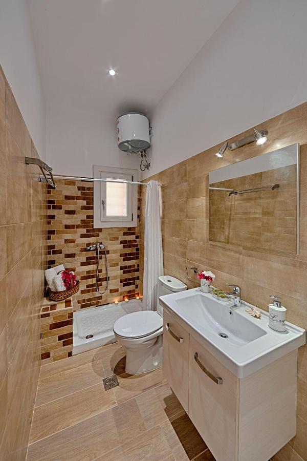 Aeolia Apartments แอร์มูโปลี ภายนอก รูปภาพ